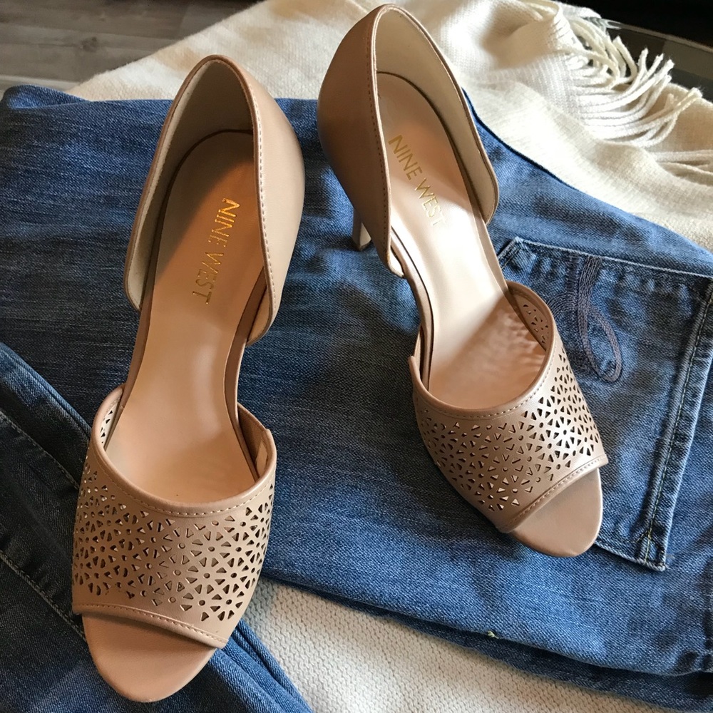 Nude Nine West heels